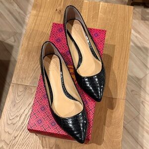 Tory Burch Black Snake Textured Flats